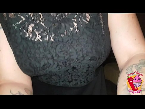 ❤️ Slutty सौतेनी बहिनी उसलाई blowjob र स्पेनिश दिन्छ ❤  हामी मा  ️❤